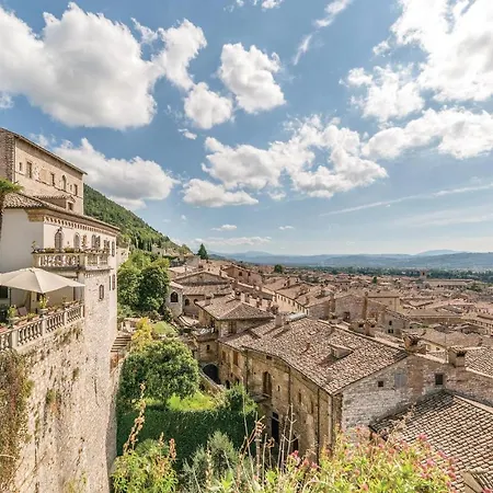 Umbriaverde 2 Apartment *